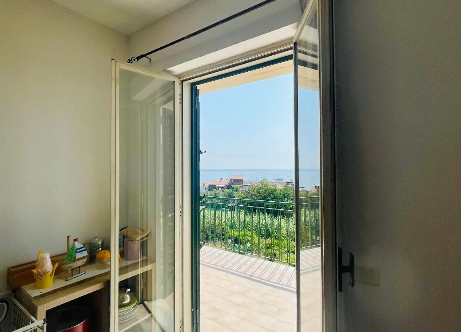 Appartamento Glass Cinquecento Giardini-Naxos Italië