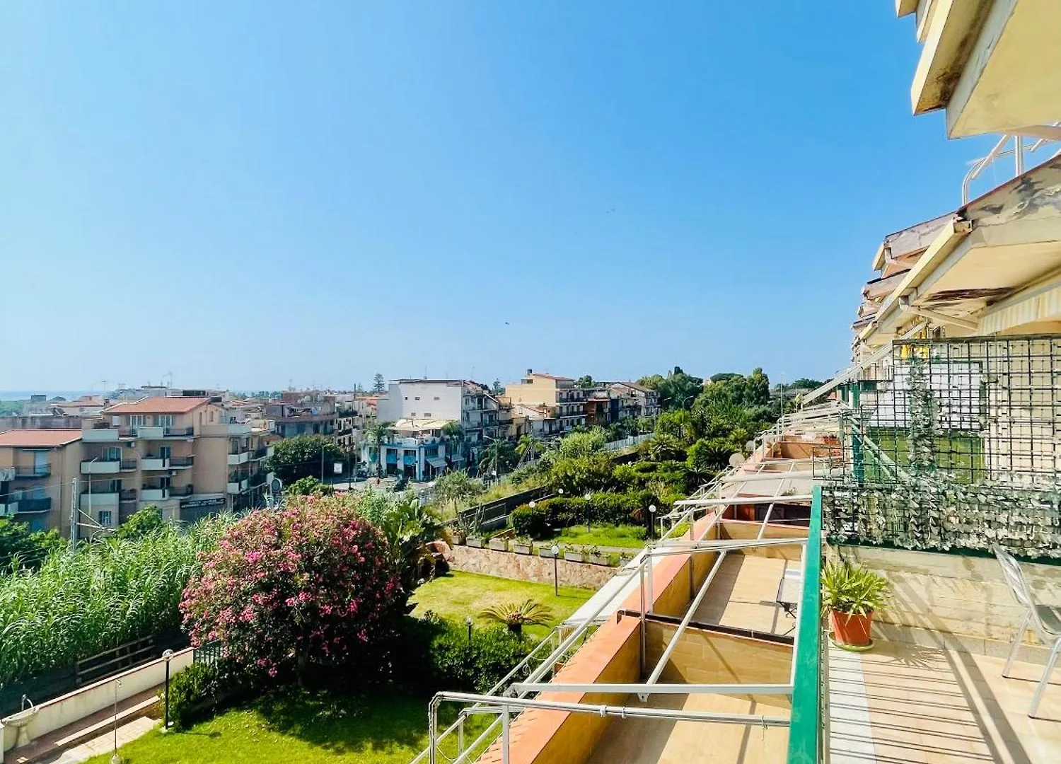 Appartamento Glass Cinquecento Giardini-Naxos Appartement