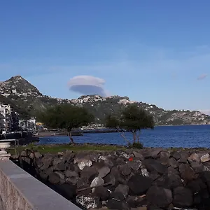 Appartamento A Casa Vostra, Giardini Naxos
